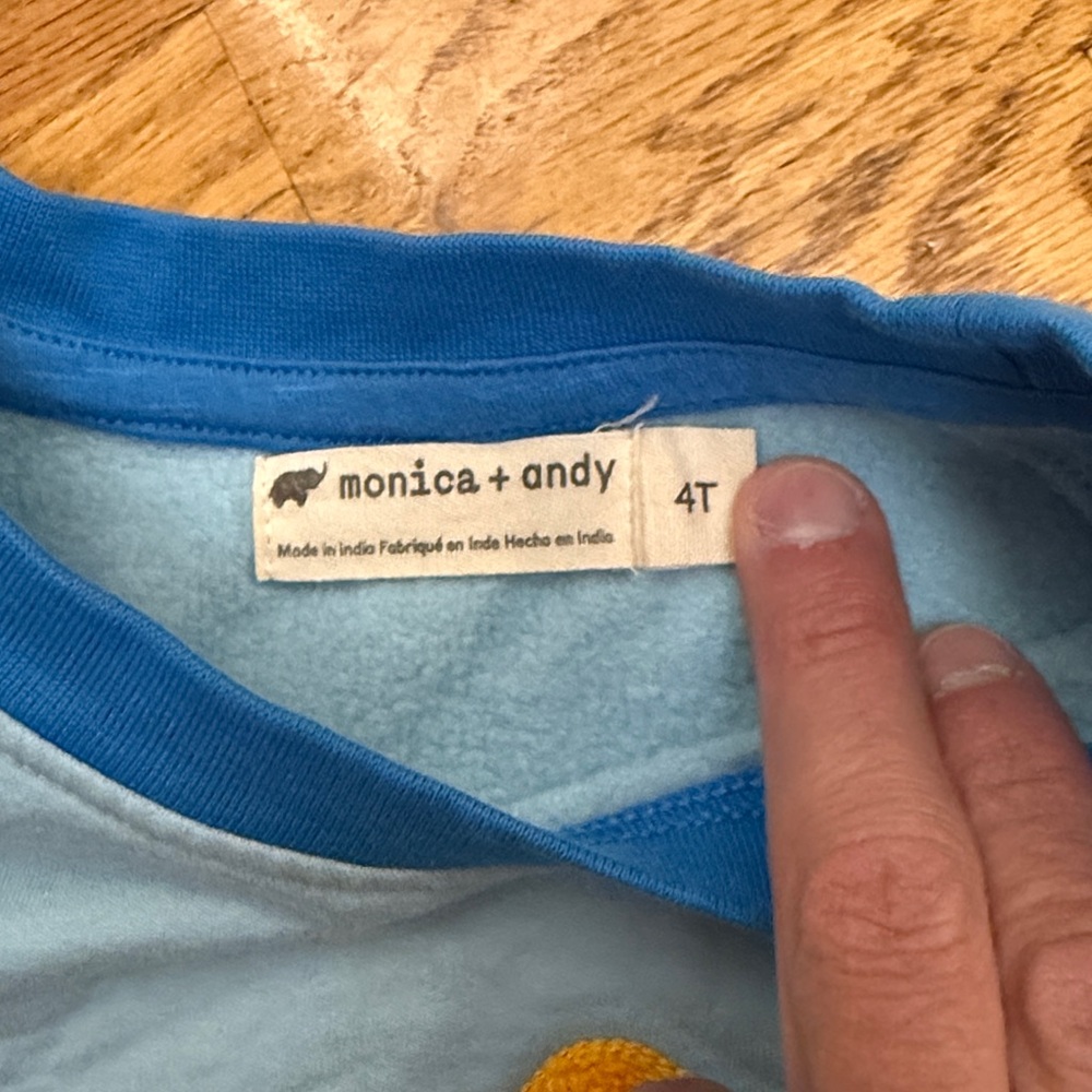 Monica and Andy 4T digger crewneck sweatshirt boys - Picture 2 of 2